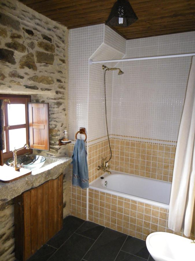 Casa Rural Los Cabritos De Tomas Puebla de Sanabria Exterior photo